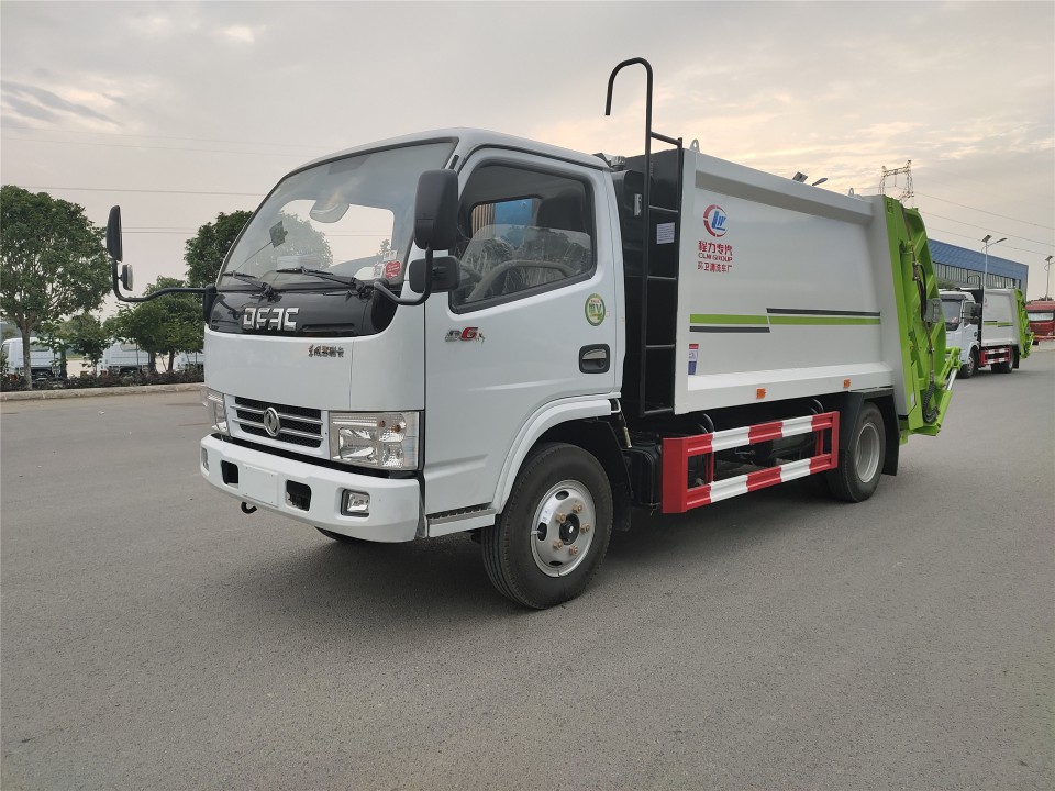 東風(fēng)多利卡6立方程力壓縮式垃圾車 (2)