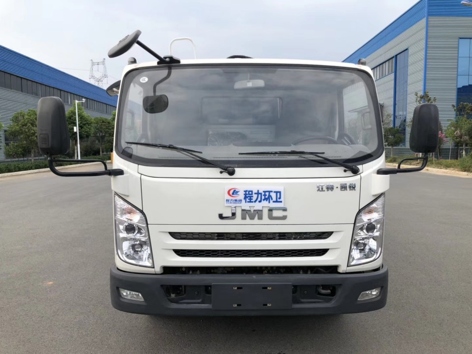 江鈴凱銳8立方程力壓縮式垃圾車 (1)