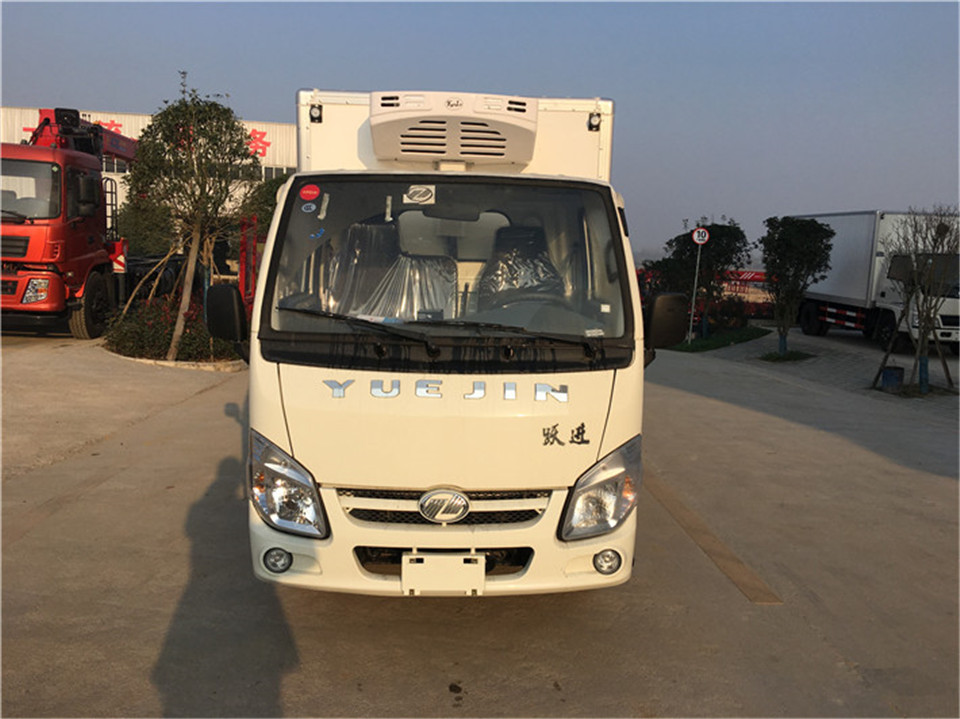 躍進(jìn)小福星S50(柴油)3米5程力小型冷藏車 (1)