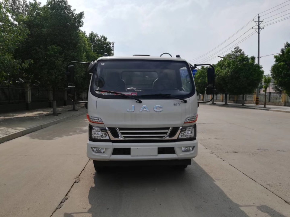 江淮駿鈴湖北程力6方壓縮式垃圾車(chē) (9)