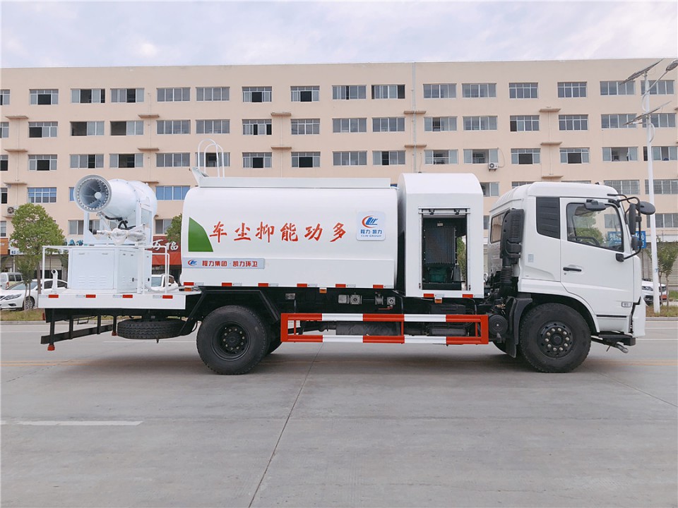 東風(fēng)天錦程力霧炮車抑塵車 (8)